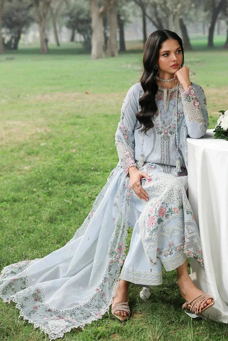 Mahveen Chikankari Luxury Lawn 3-Piece Suit
