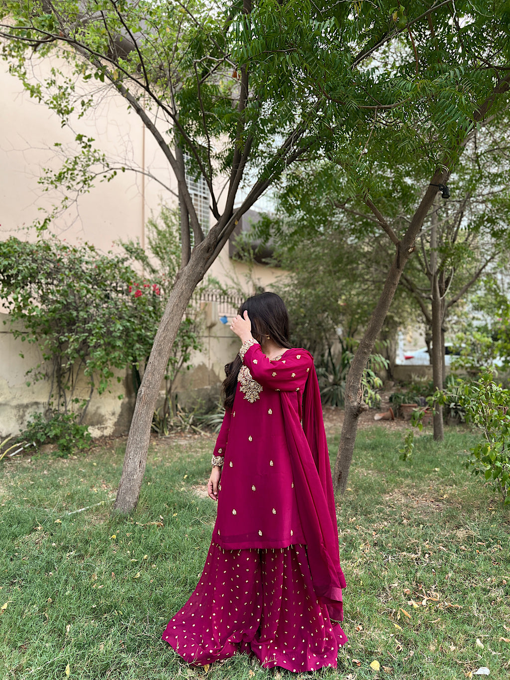 Alvirah Pink Lehenga