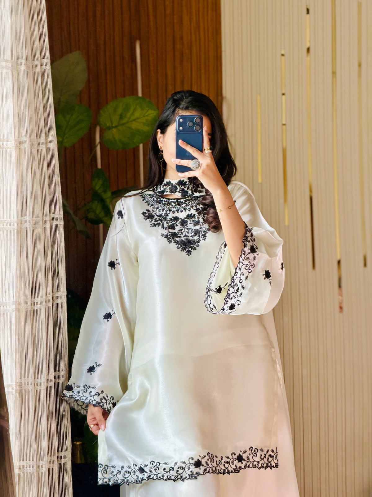 Noor Lawa Silk 3-Piece Suit