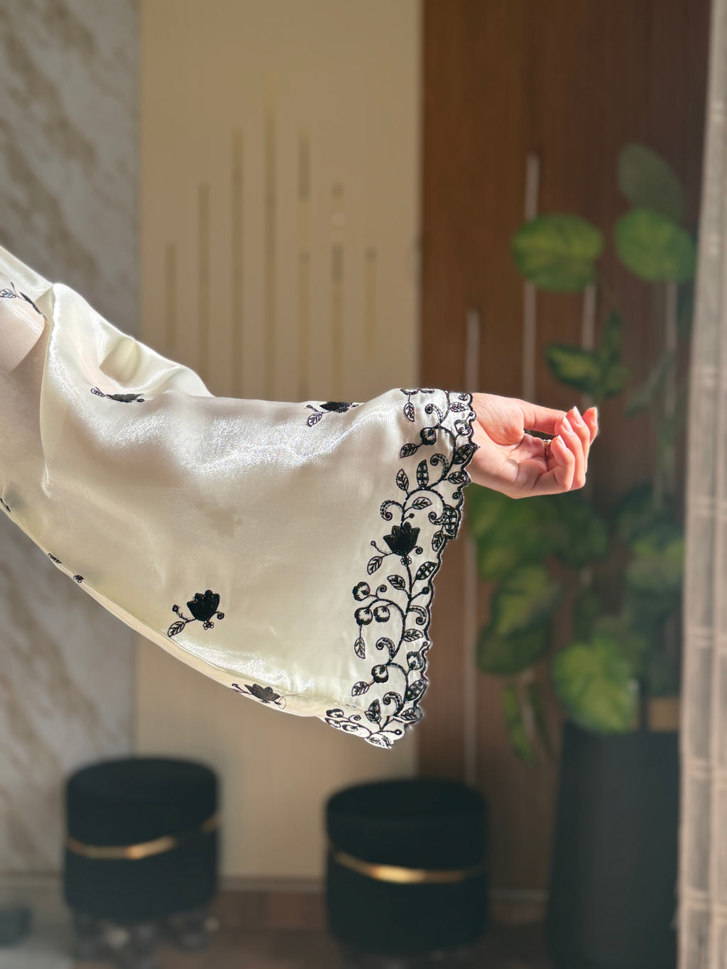 Noor Lawa Silk 3-Piece Suit