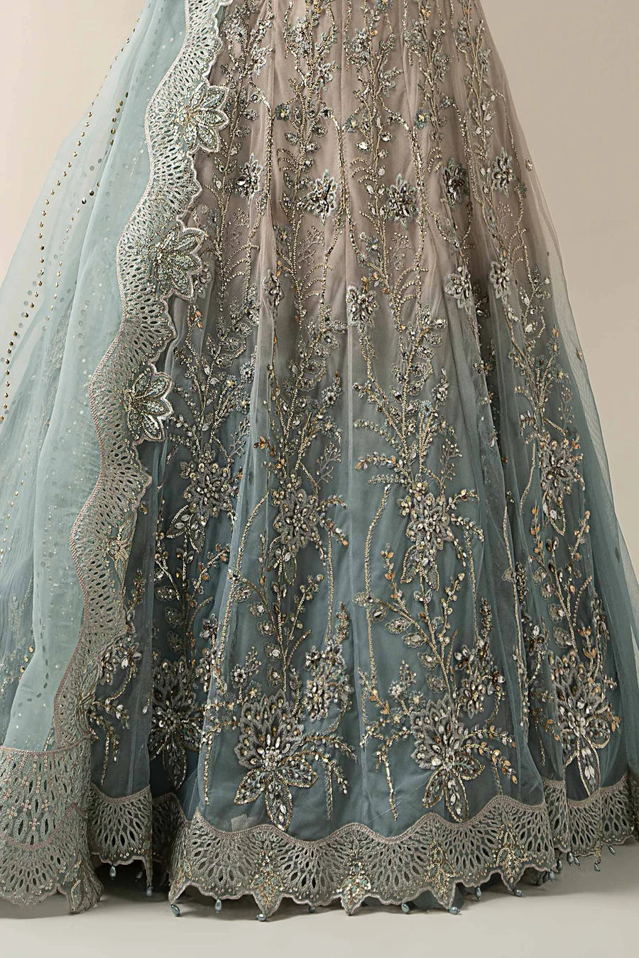 Noor-e-Zar Embroidered Net 3-Piece Suit