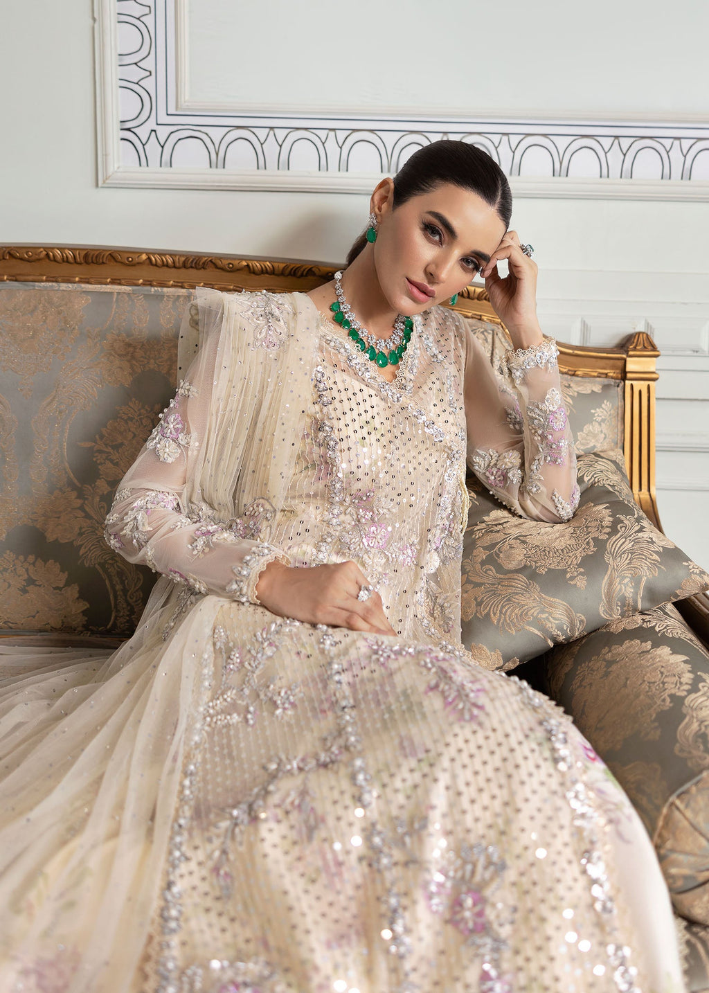 Zarafshan Crystal Embellished 4-Piece Suit