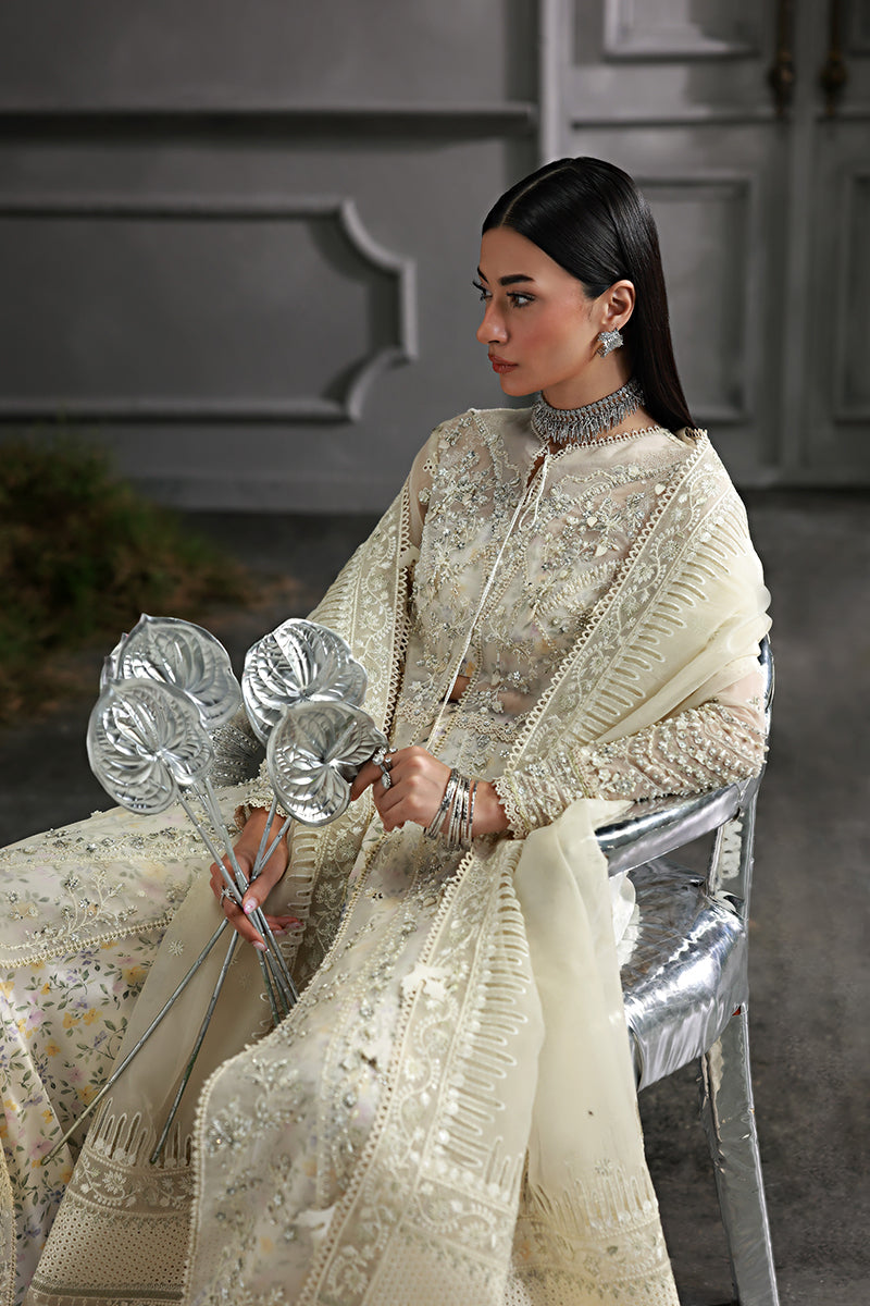 Mahrosh Embroidered Organza Wedding 3-Piece Suit