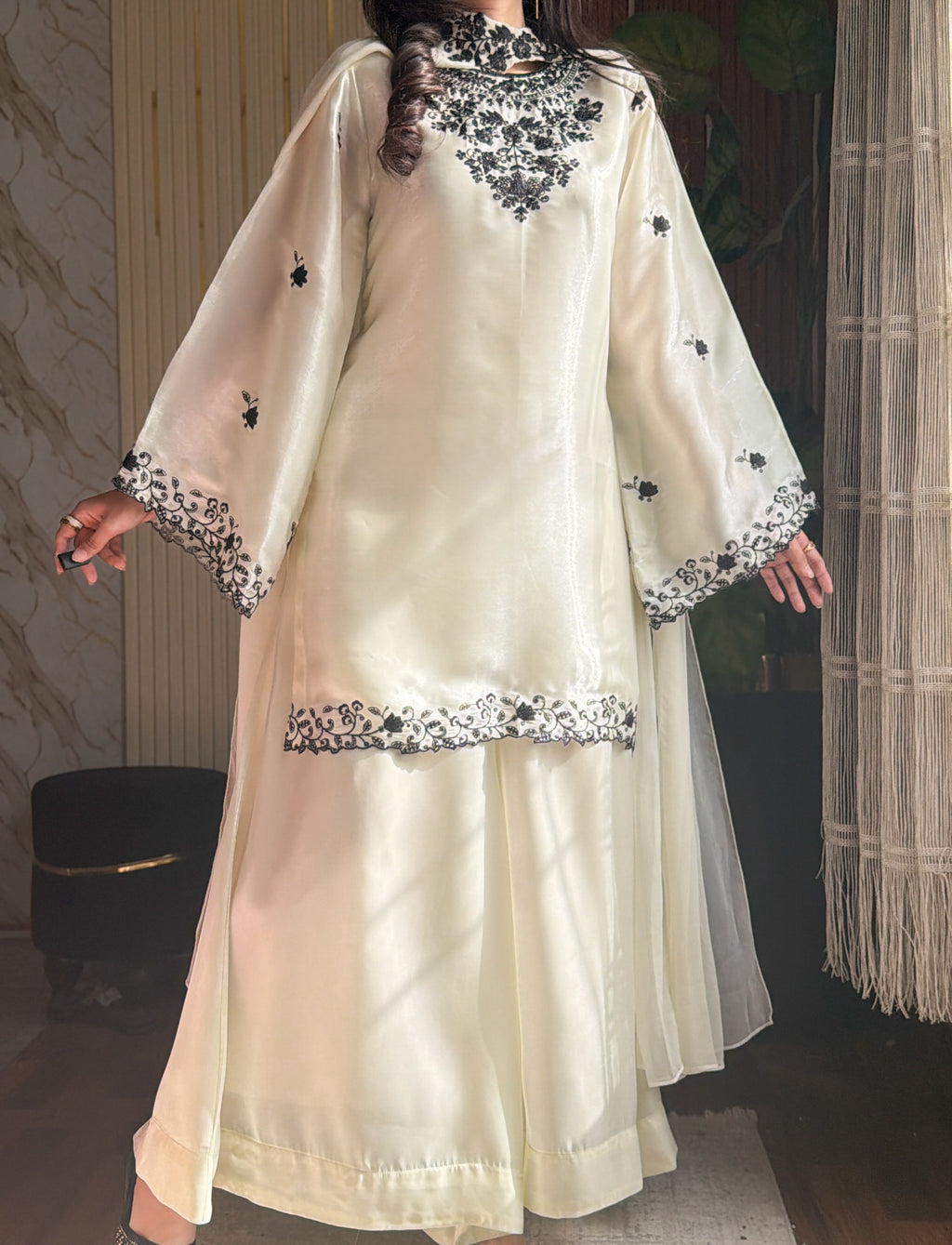 Noor Lawa Silk 3-Piece Suit
