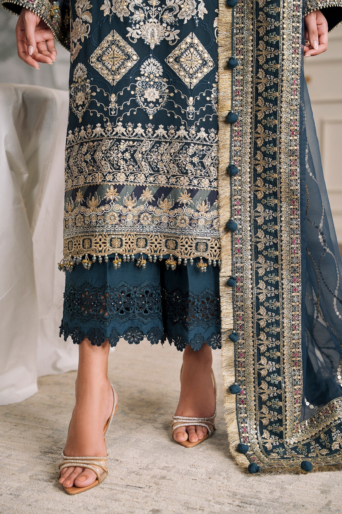 Zehra Noor Embroidered Chiffon Wedding 3-Piece Suit